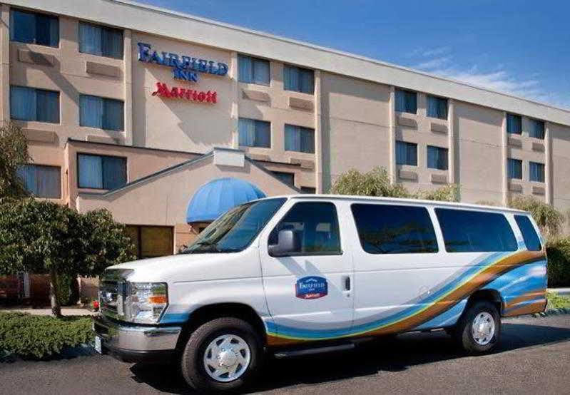 Fairfield Inn Manchester - Boston Regional Airport Экстерьер фото